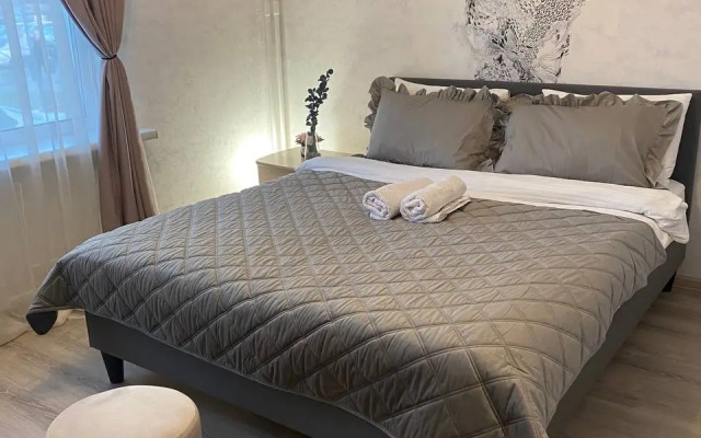 Квартира Двухкомнатная квартира с современным ремонтом