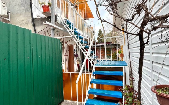 Апартаменты на Параллельной 5