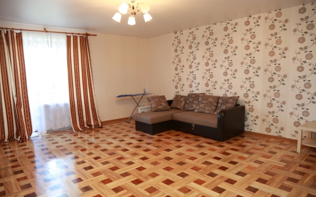 2-Kh Komnatnaya Flat