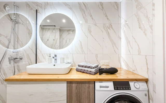Apartment Monako 24 Zhk Graf Tolstoy 311