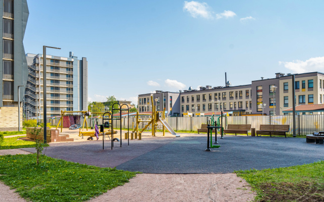 Квартира Уютная на Елизаровской с видом на зеленую часть