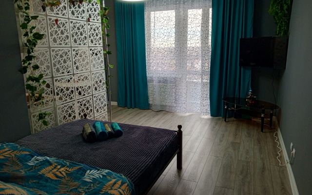 Studiya v Yablonovskom Flat