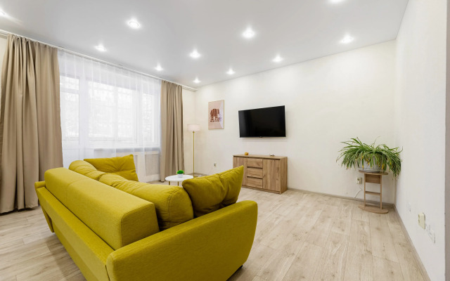 Квартира Просторная Трехкомнатная в центре