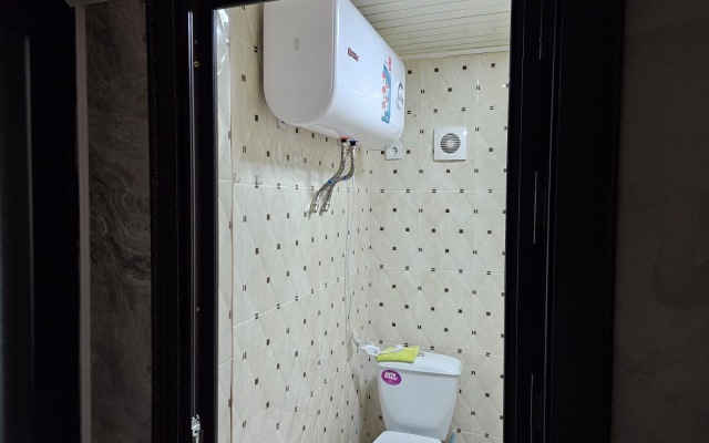 Na ulitse Salmana Flat