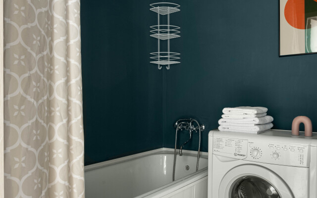 Апартаменты с Видом на Реку Нева