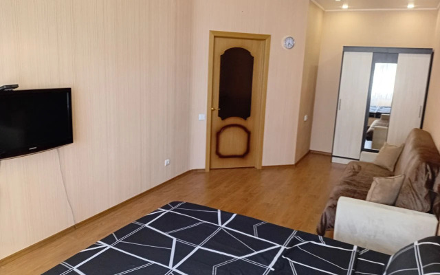 Квартира с видом на стадион