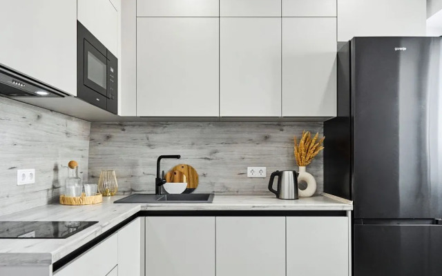 Квартира 2-комнатная рядом с Н2О и ТРЦ Горизонт