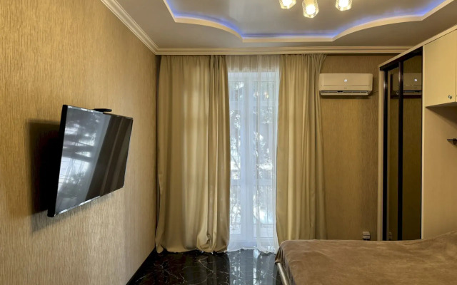 Квартира 382 с Балконом 7 Мин до Моря