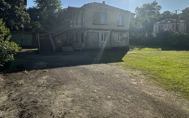 V Cherte Goroda Private House