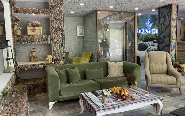Pugari Hotel