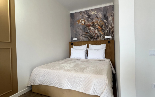 Uyutnaya na Nikolskoy Flat