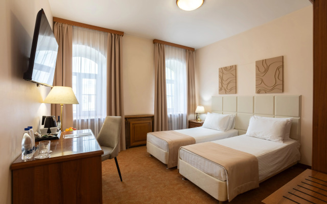 Sretenskaya Hotel