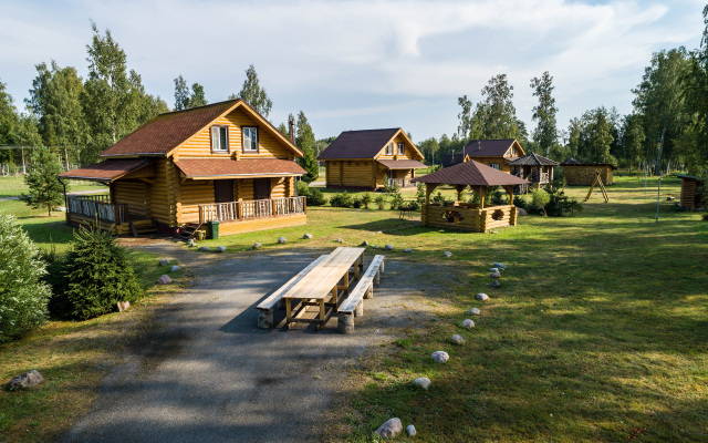 Ozernyij Bereg Hotel