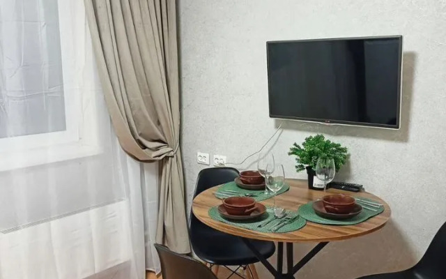 S 4 Razdelnymi Cpalnymi Mectami Flat