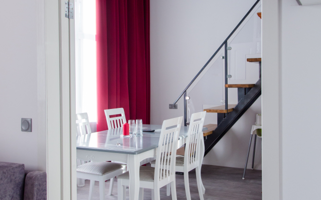 Apartment Gallery of Stories