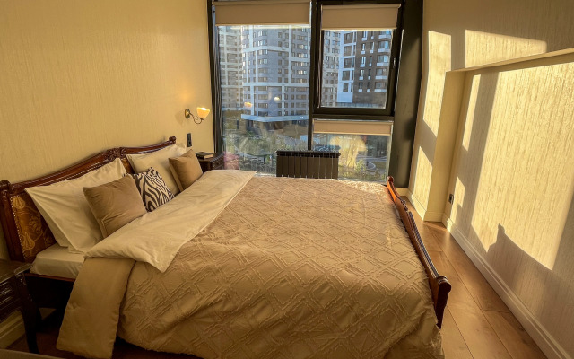 V Stile Neoklassitsizm Apartments