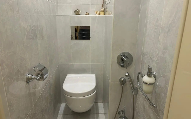 V Tsentre Rossiya Sennaya Ploschady 5 Flat