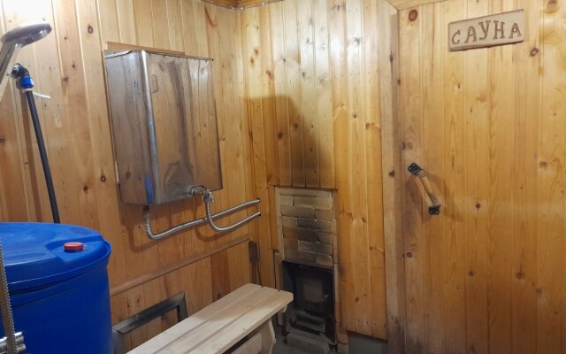 Village Voyage With Sauna Guest House