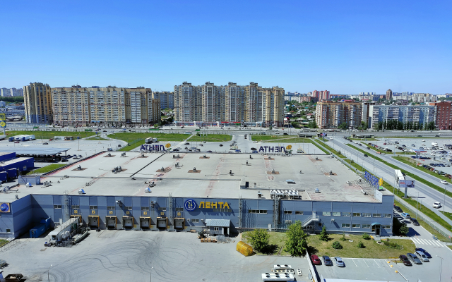 U TTs Kristall Mendeleeva 2 Flat