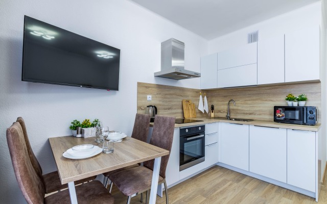 Апартаменты Как Дома рядом с парком Лесоводов России