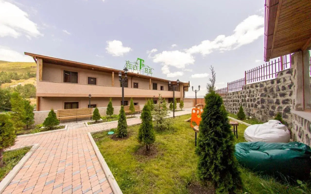 Hotel Tsaghkadzor Inn