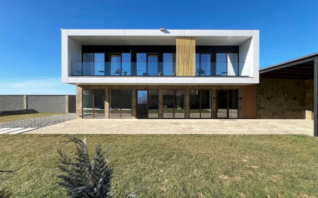 Dom Villa