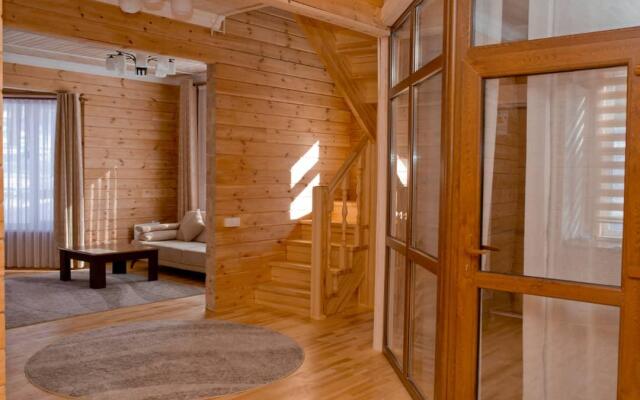Ski Paradise Karakol Hotel