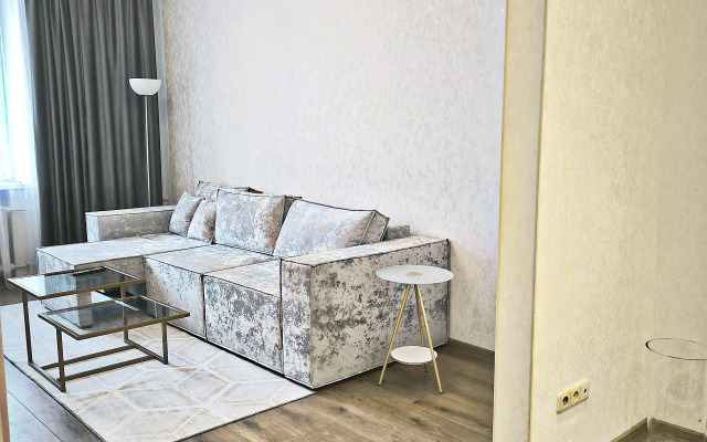 Prospekt Nezavisimosti 44, Supertsentr, Dvushka Apartments