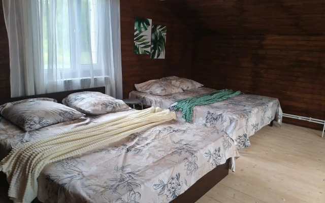 Tataparts s Shikarnoy Prirodoy Vokrug Private House