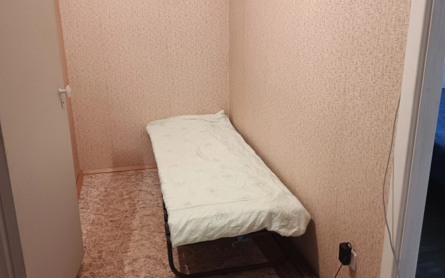 Квартира Однушка в Луговом