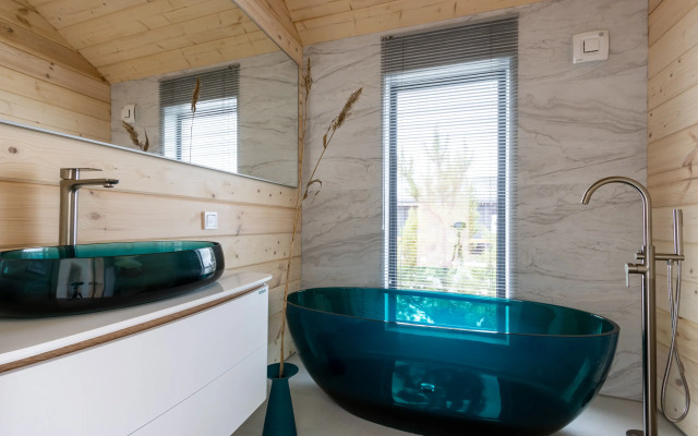 Morskaya Ptitsa Private house