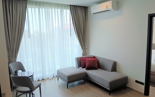 Edge Central Pattaya Lux Apartments