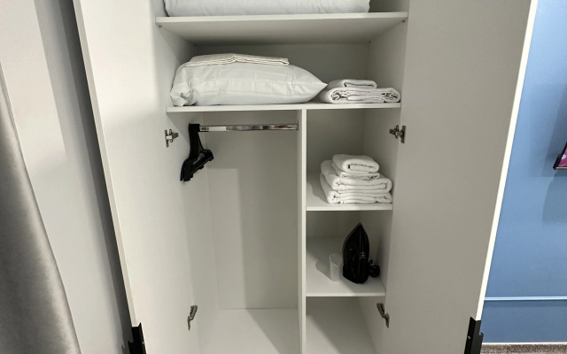 V2 Guest house