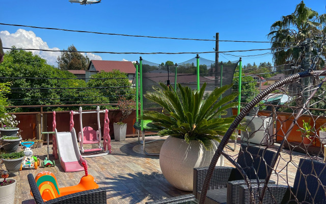 Yuzhny Bereg Guest House