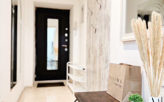 Квартира Стильная прямо на Патриках