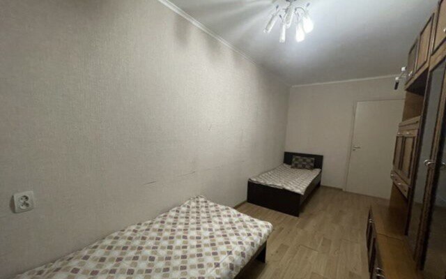 Na Ulitse Kovalikhinskaya 77 Apartments