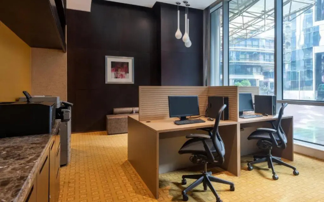 Crowne Plaza Doha - The Business Park by IHG