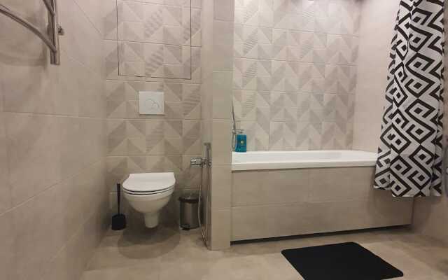 S Gostinoy I 3 Spalnyami Apartments