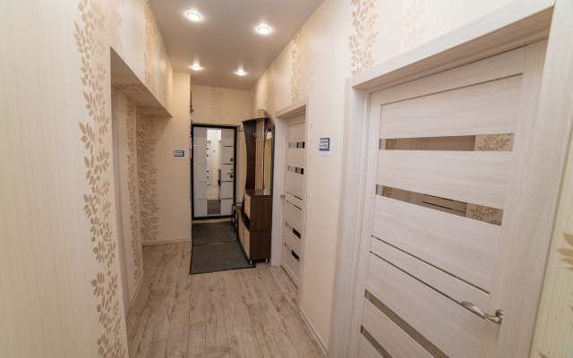 Апартаменты Четырехкомнатные на Энтузиастов 3