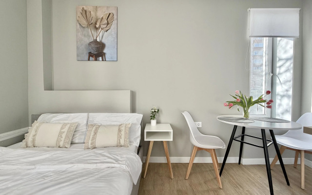 Апартаменты 4 КИТ Мантулинская