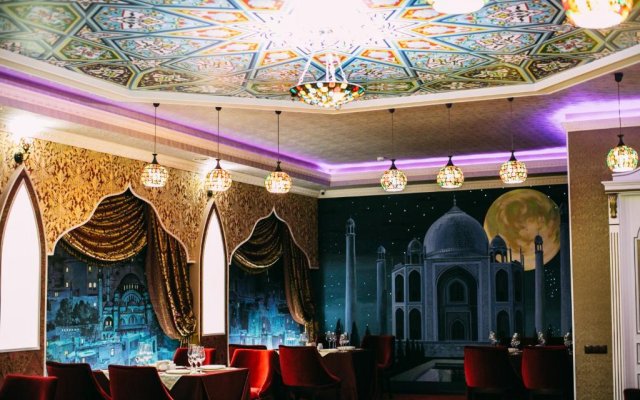 Caesar Royal Palace Hotel