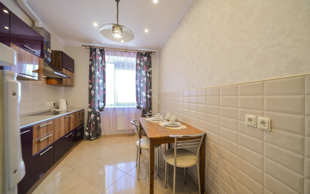 1-Ya Kvartira Ryadom S Metro Flat