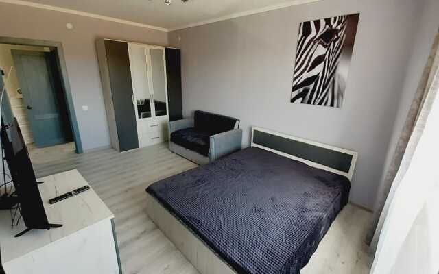 Ryadom S Zh/d Vokzalom Selma Flat