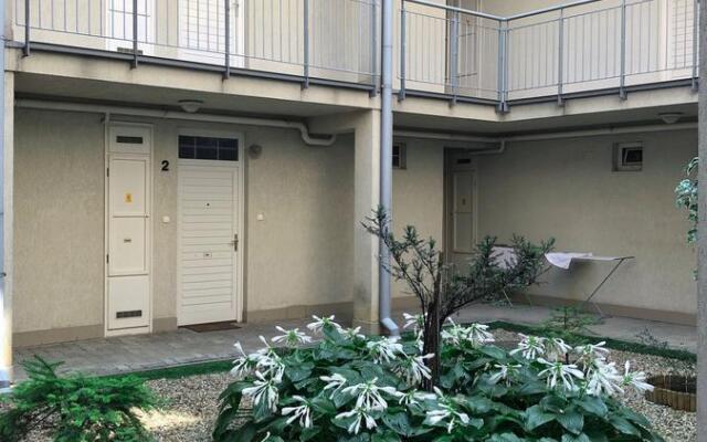 Vera Apartman Apartaments