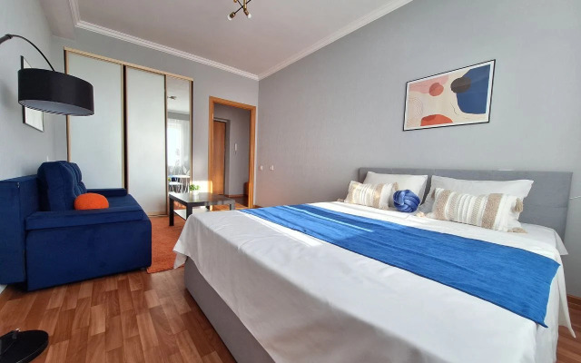 Versal Apartments V Samom Tsentre Flat