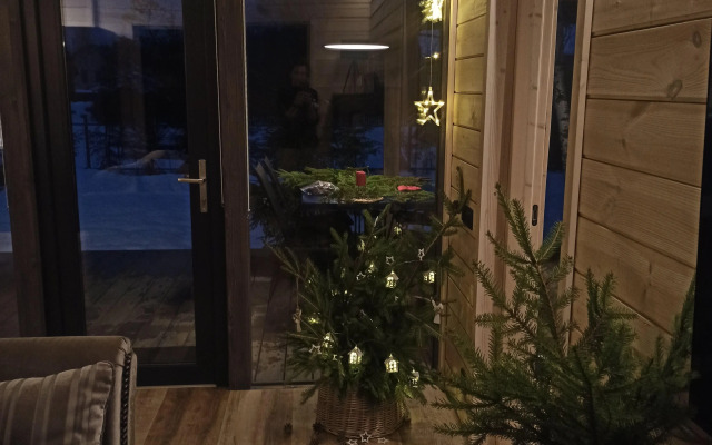 Частный дом Iris House