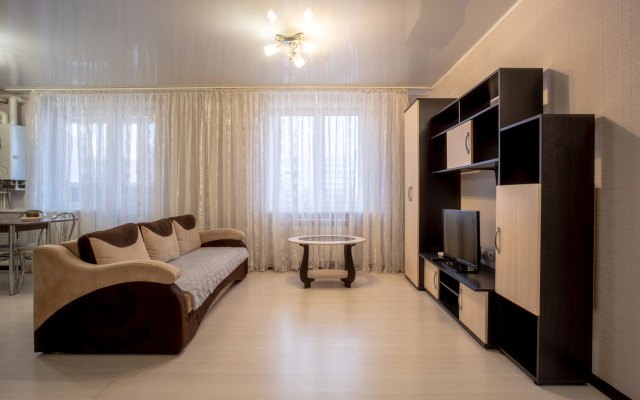 Bolshie Trehkomnatnye Na Glavnom Prospekte Tuly Apartments