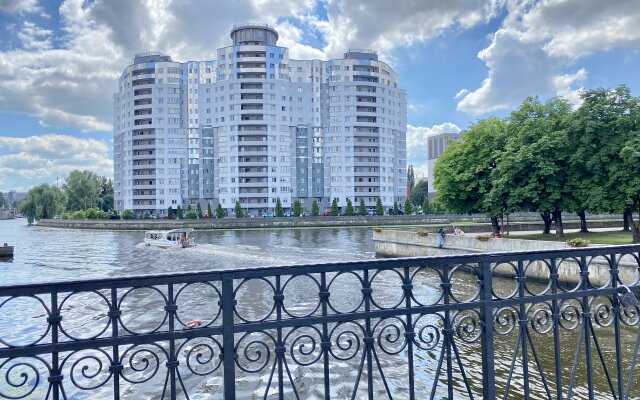 Uyutnaya In The Heart Of König Flat