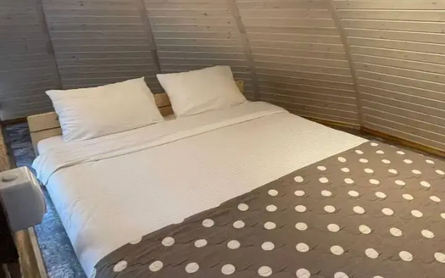 Orlandiya Guest Houses