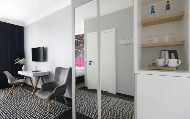 Апарт-отель Liv'Inn Aparthotel